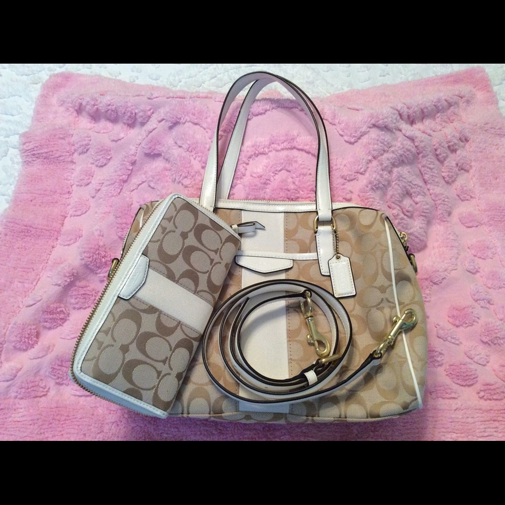 COPY - Coach purse
